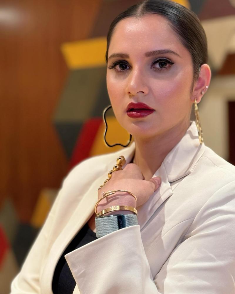 sania-mirza-colorful-photos